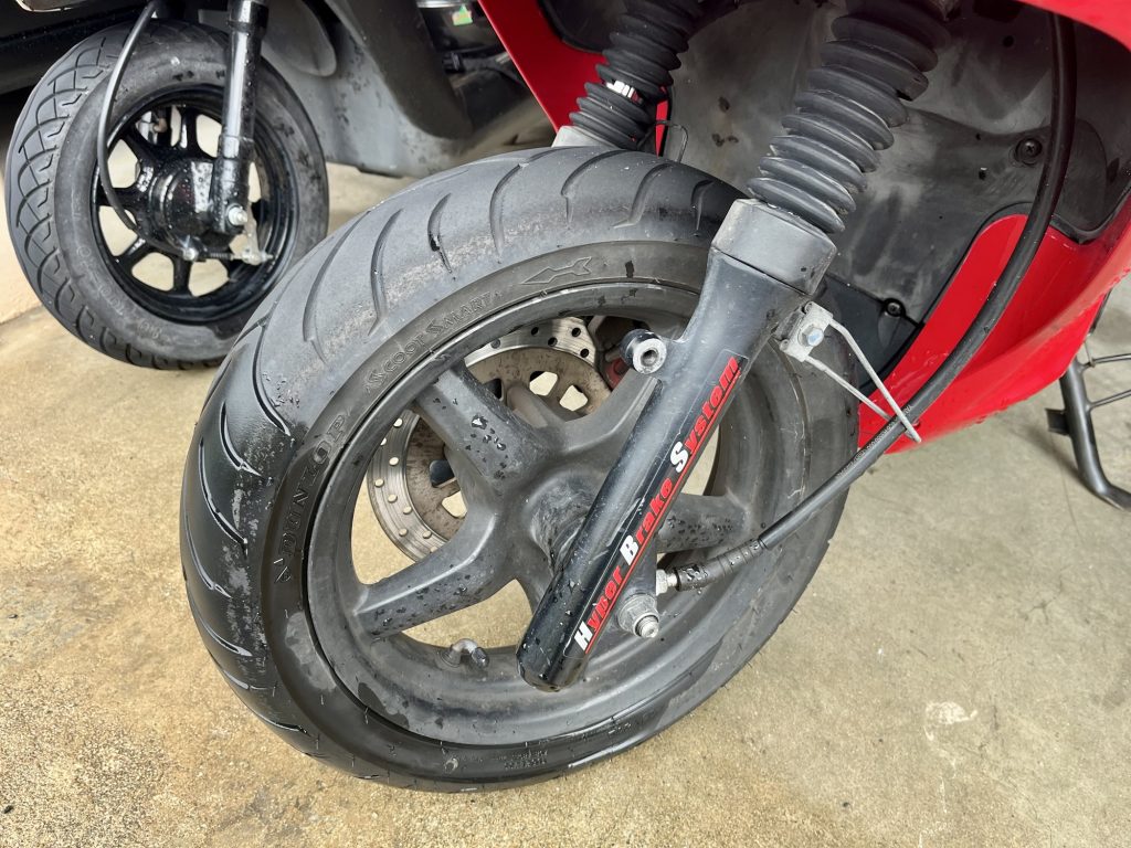 バイクのタイヤ