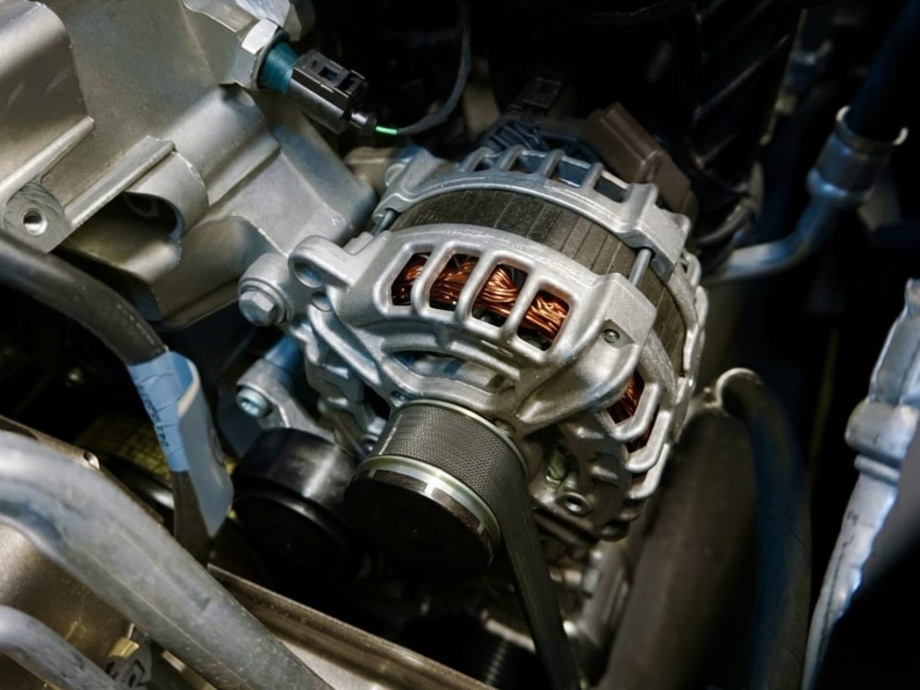 充電効率を高める走り方と電装品の扱い